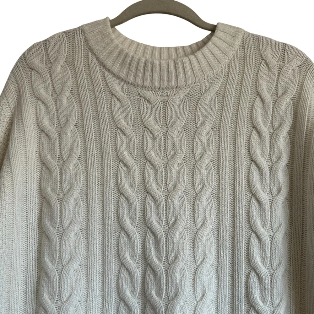 Banana Republic Italian Cashmere Blend Cable Knit Sweater Oversized Medium - Picture 5 of 13